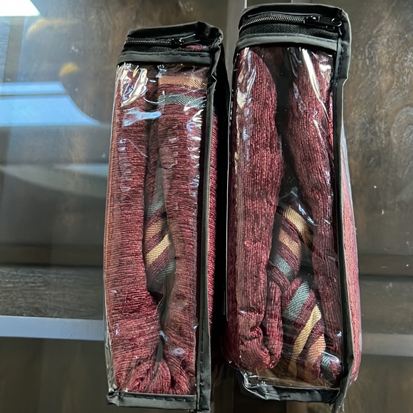 Bundle (2) J. QUEEN NEW YORK GARNET RED EURO SHAM - Picture 6 of 9